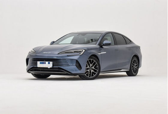 BYD Plug In Hybrid 5-местный седан Автомобиль Черный Белый