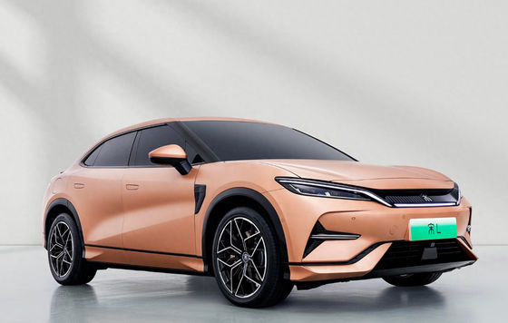 BYD Song L Седан 5 мест Двухколесный 4×2 Дальность 500 км